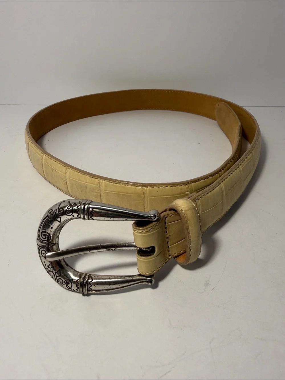 Brighton Vintage Cream Croc Embossed Western Leather Belt S / 28